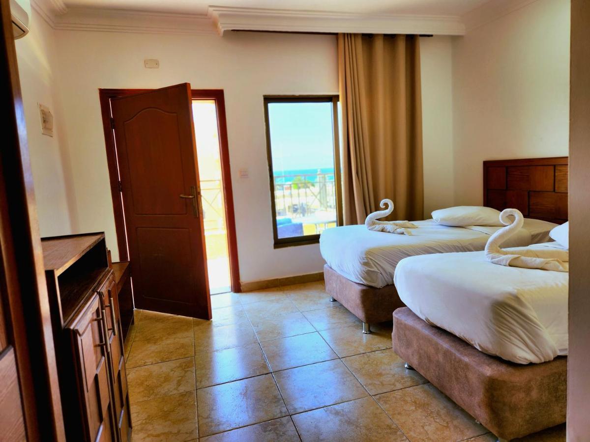 Front Line Heaven Hotel Al Burj Buitenkant foto